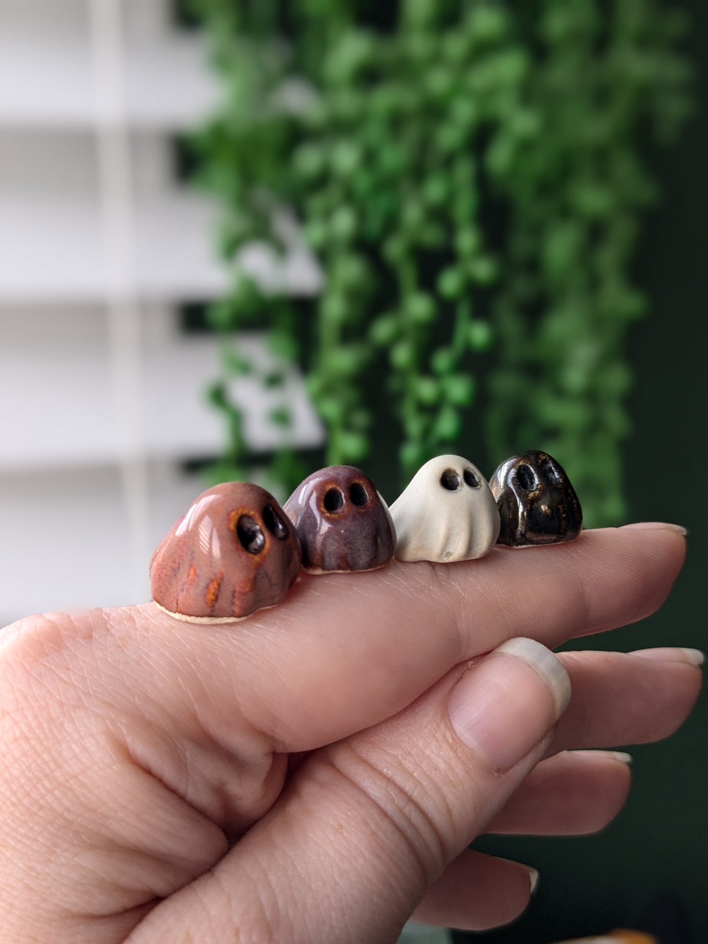 Velvet Hex mini-boos