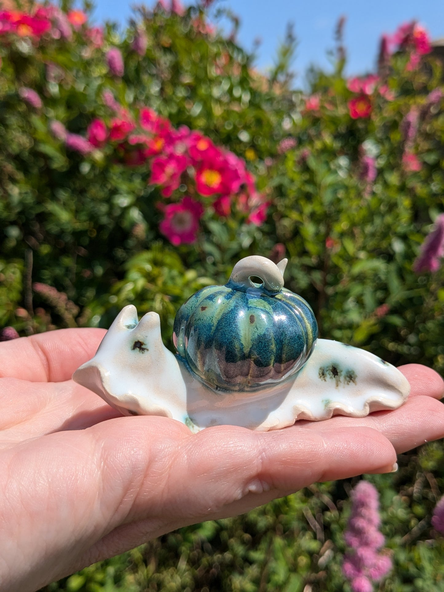 Ceramic pumpkin snail š Mossmilk