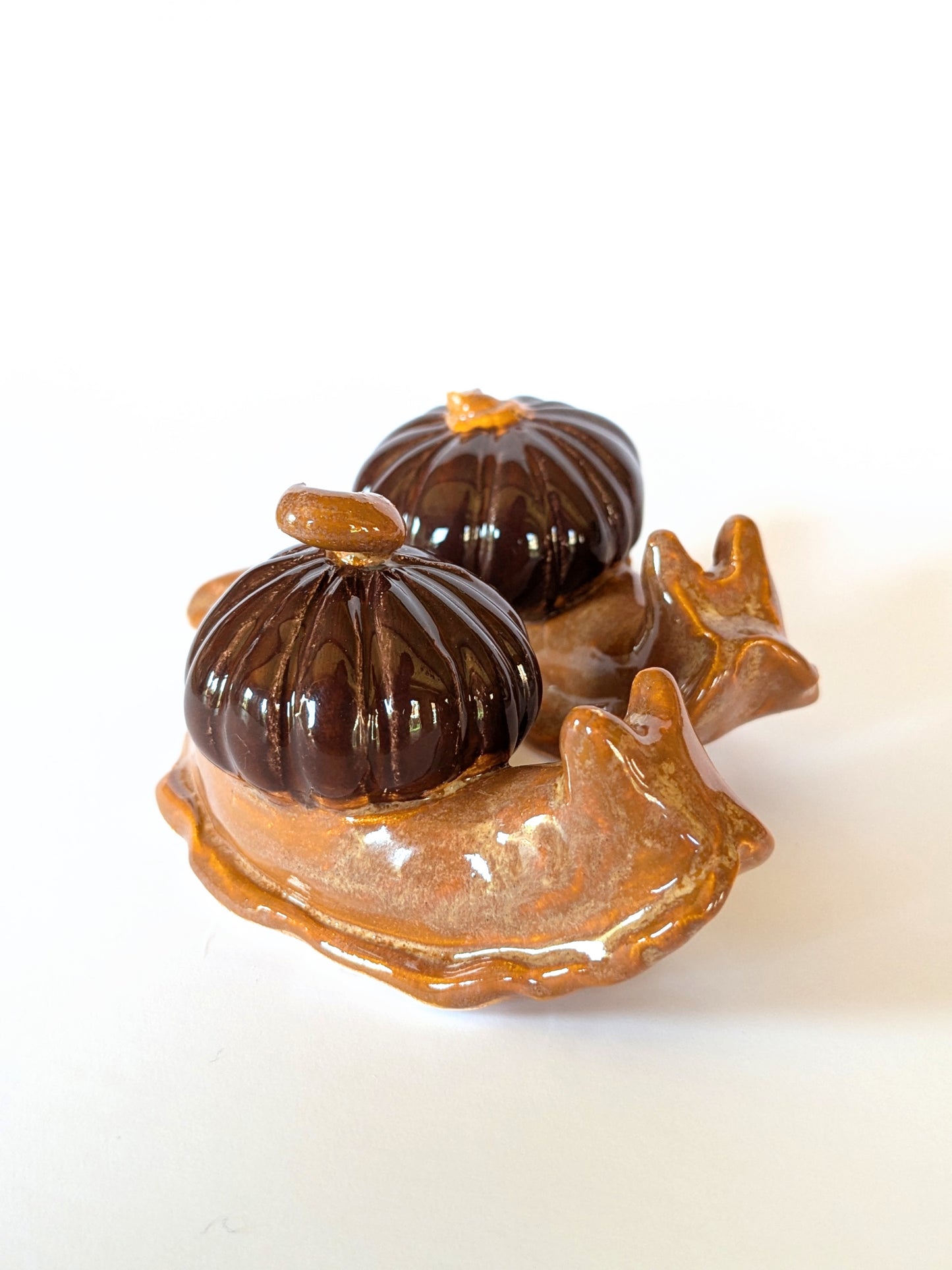 Ceramic pumpkin snail š Mulled Ember