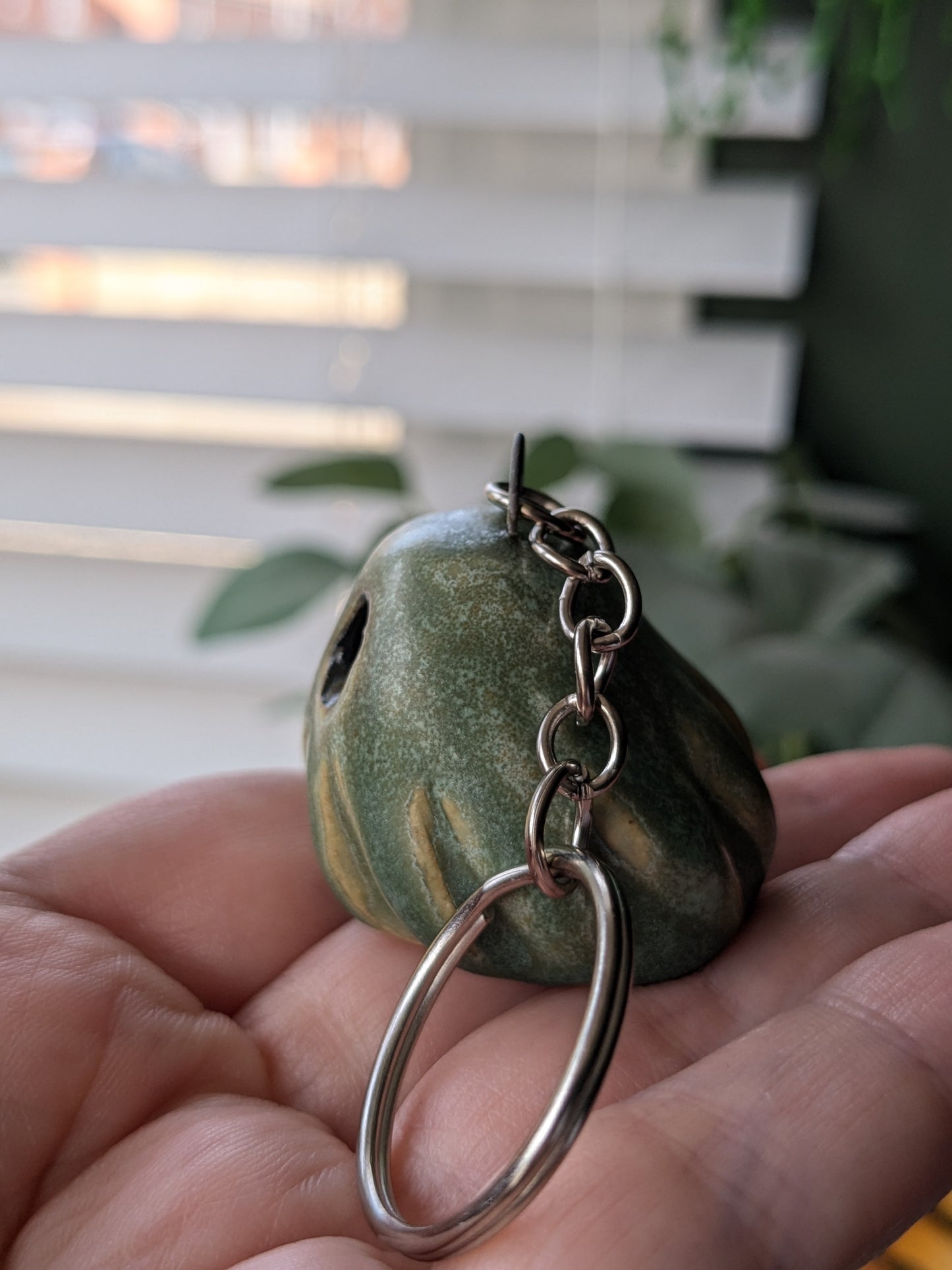 Ivy keyring