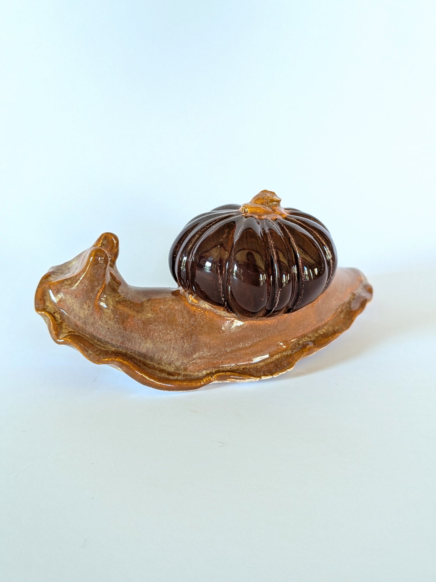 Ceramic pumpkin snail š Mulled Ember