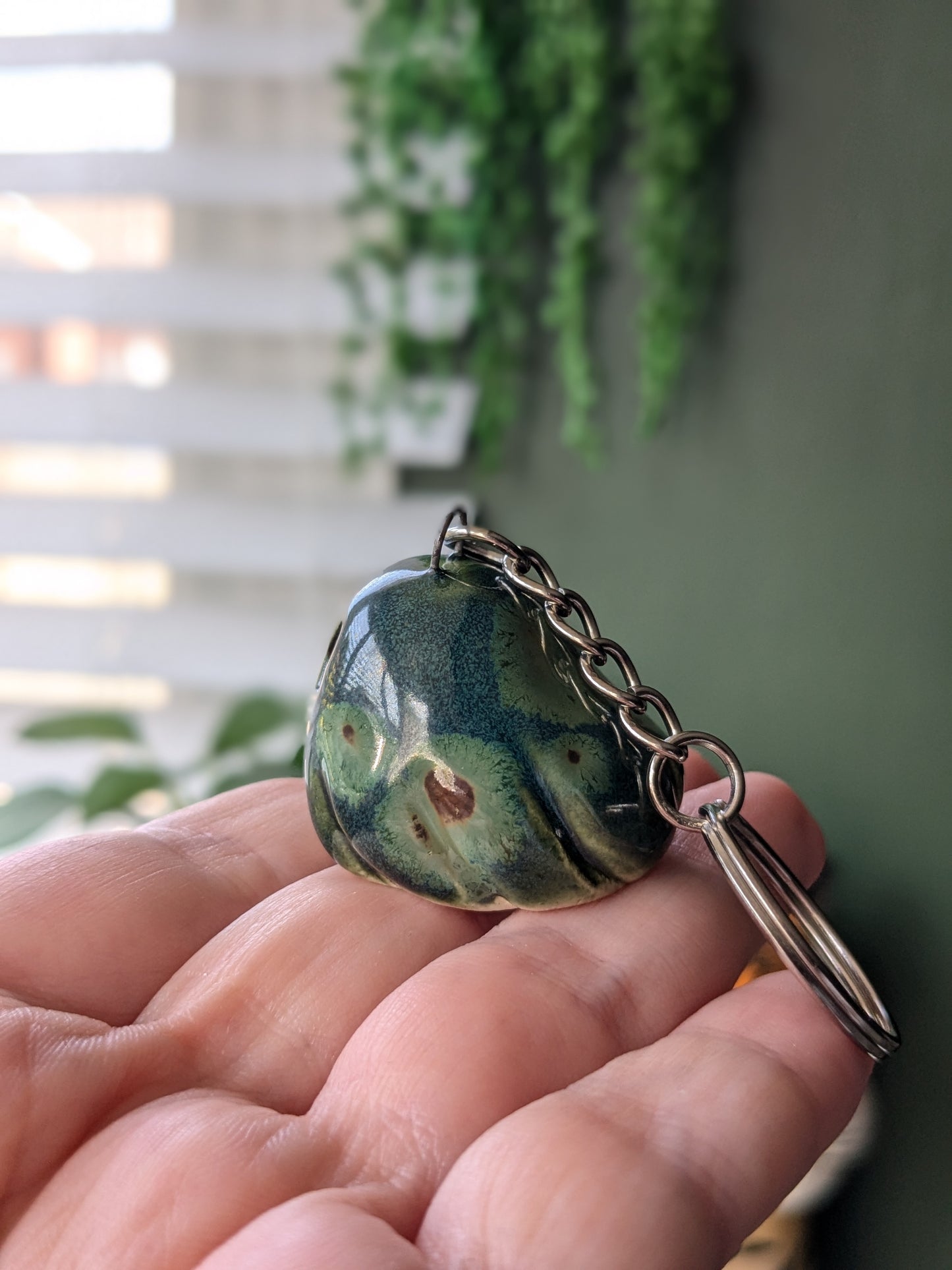Olive Float keyring