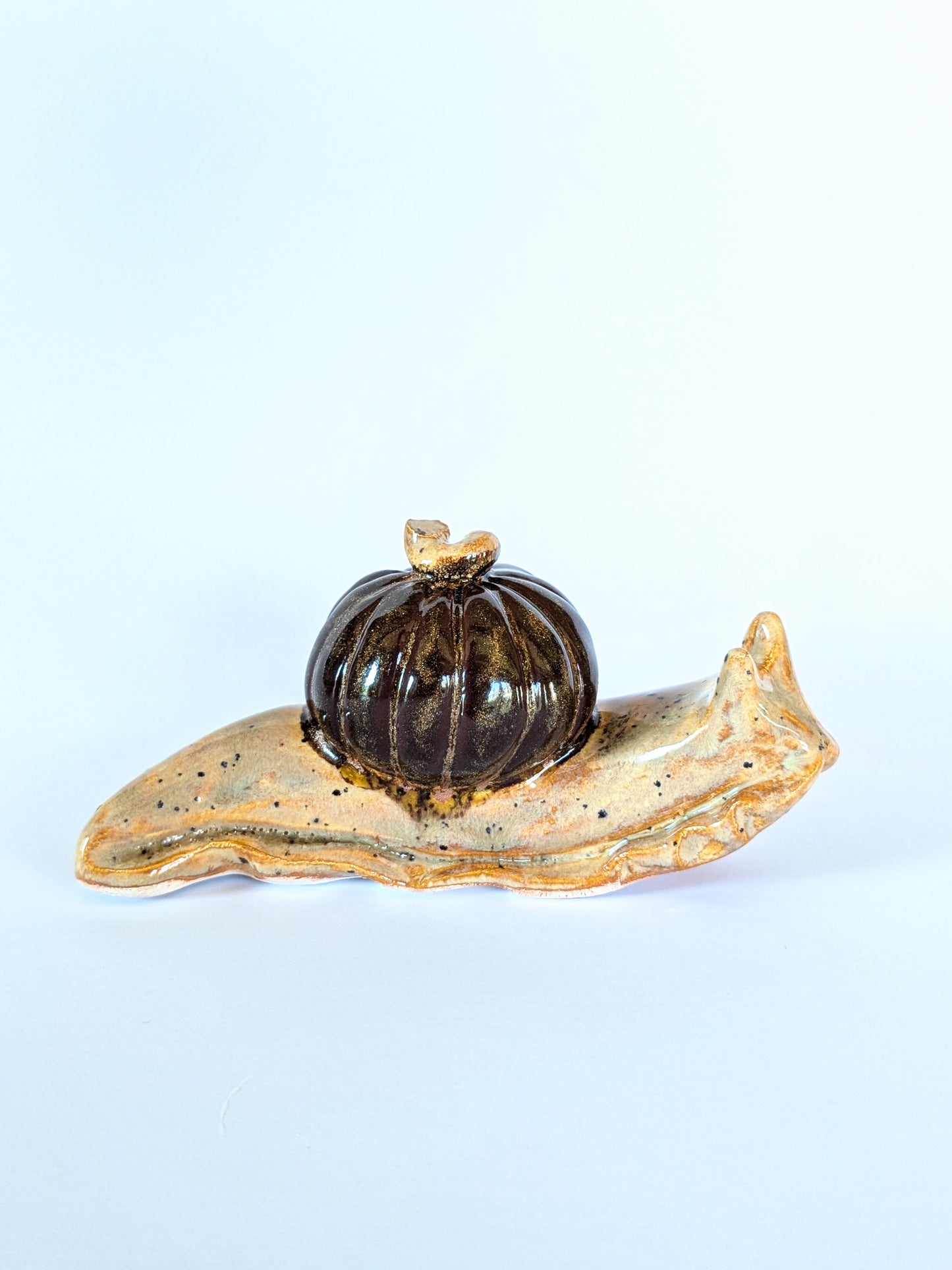 Ceramic pumpkin snail š Spiced Amulet