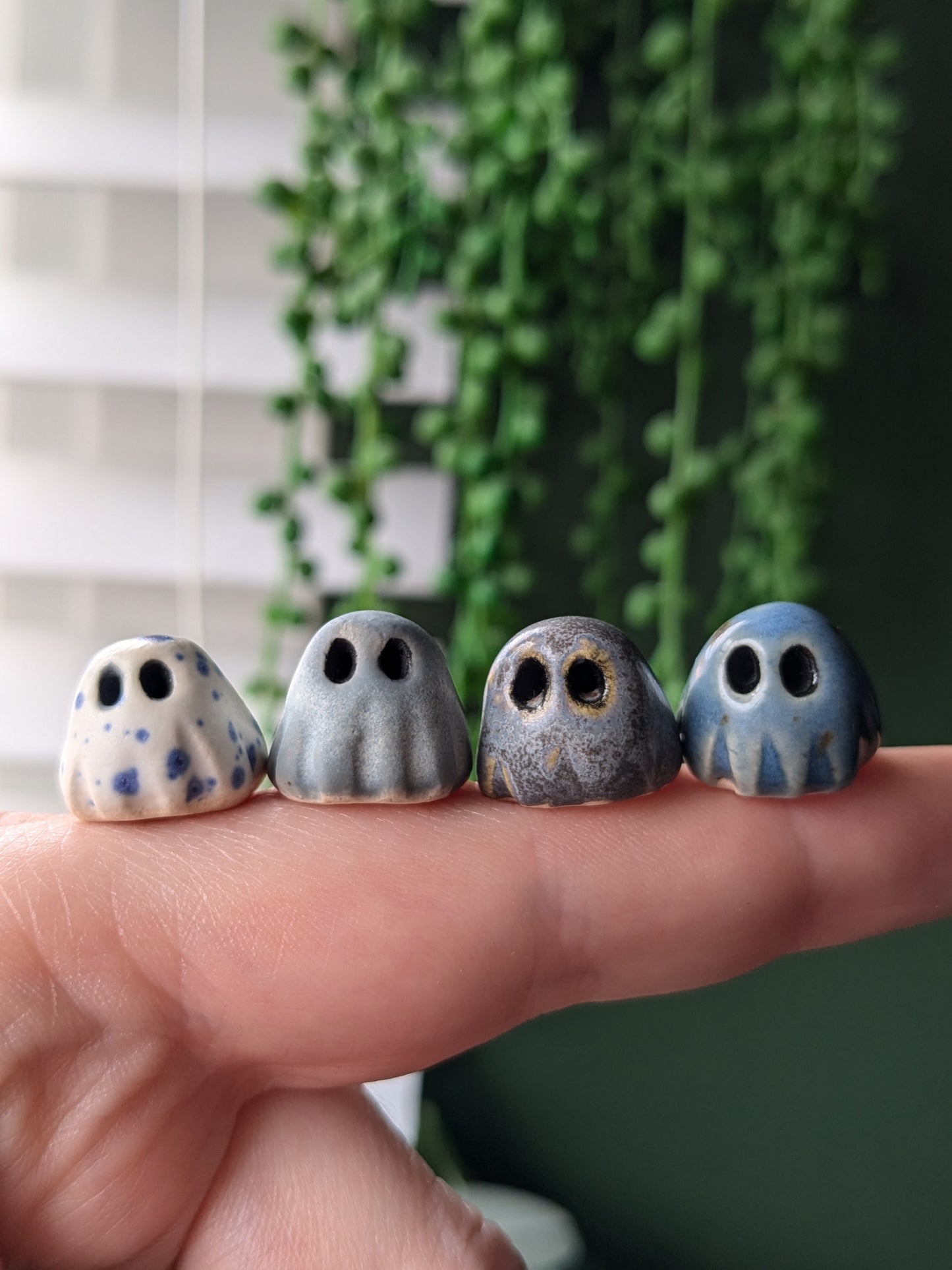 Midnight whispers mini-boos
