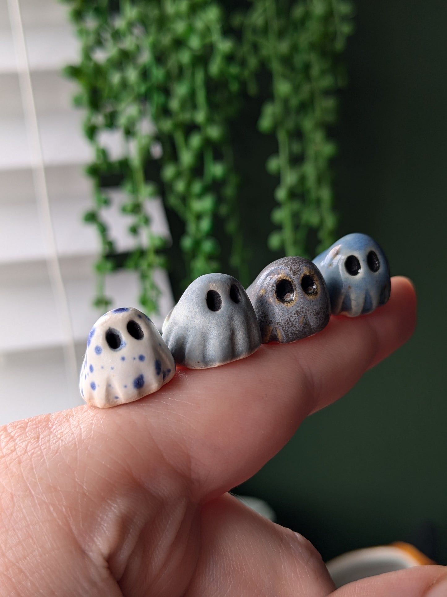 Midnight whispers mini-boos