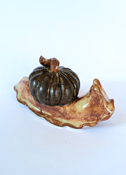 Ceramic pumpkin snail 🐌 Cinnamon Ore
