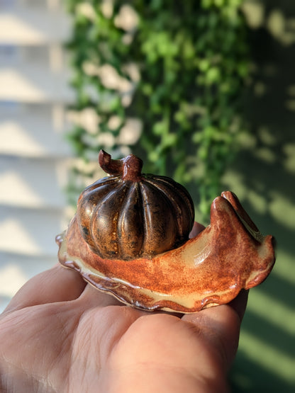 Ceramic pumpkin snail 🐌 Cinnamon Ore