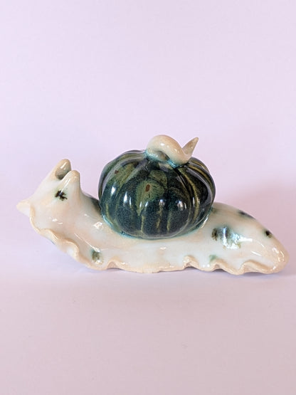 Ceramic pumpkin snail 🐌 Mossmilk
